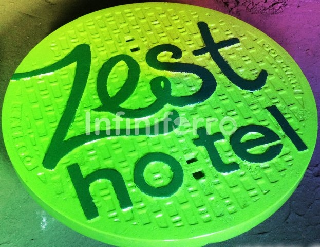 cast iron manhole cover for hotels