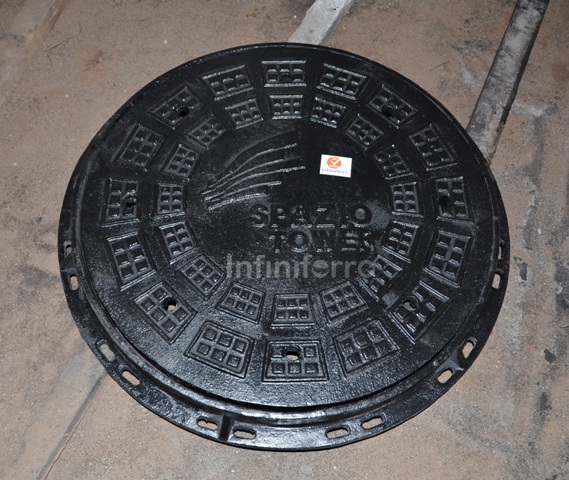 cast iron manhole cover