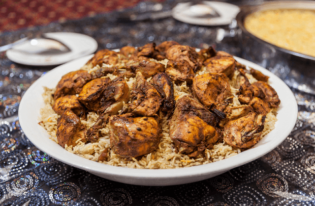 Emirati Dish: Chicken Machboos